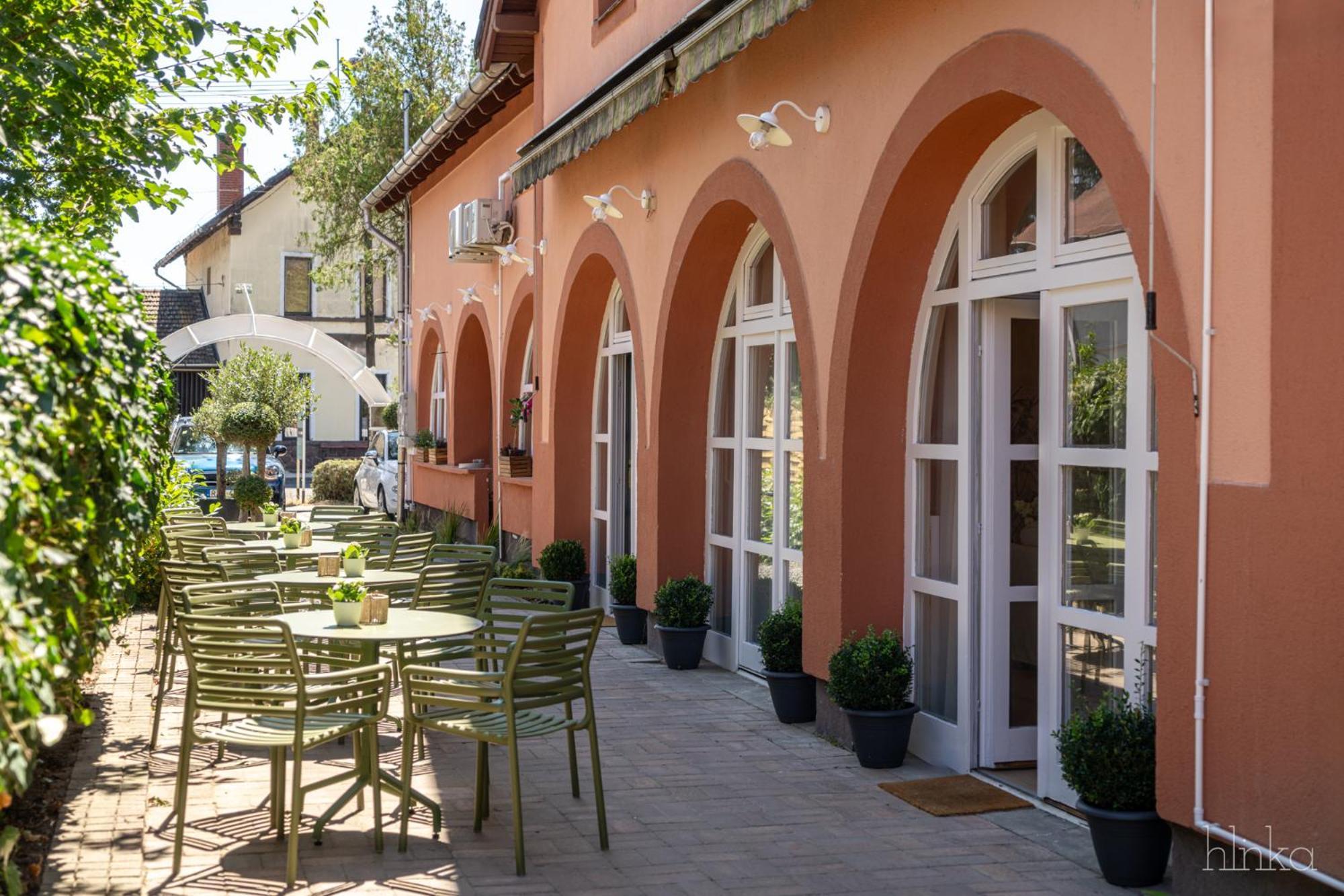 Delceg Rece Minihotel Balatonkenese Exterior foto
